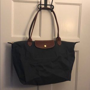 Longchamp le pliage medium tote